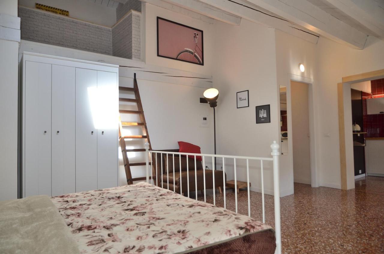 Olly Home Luxury Loft Noale Eksteriør bilde