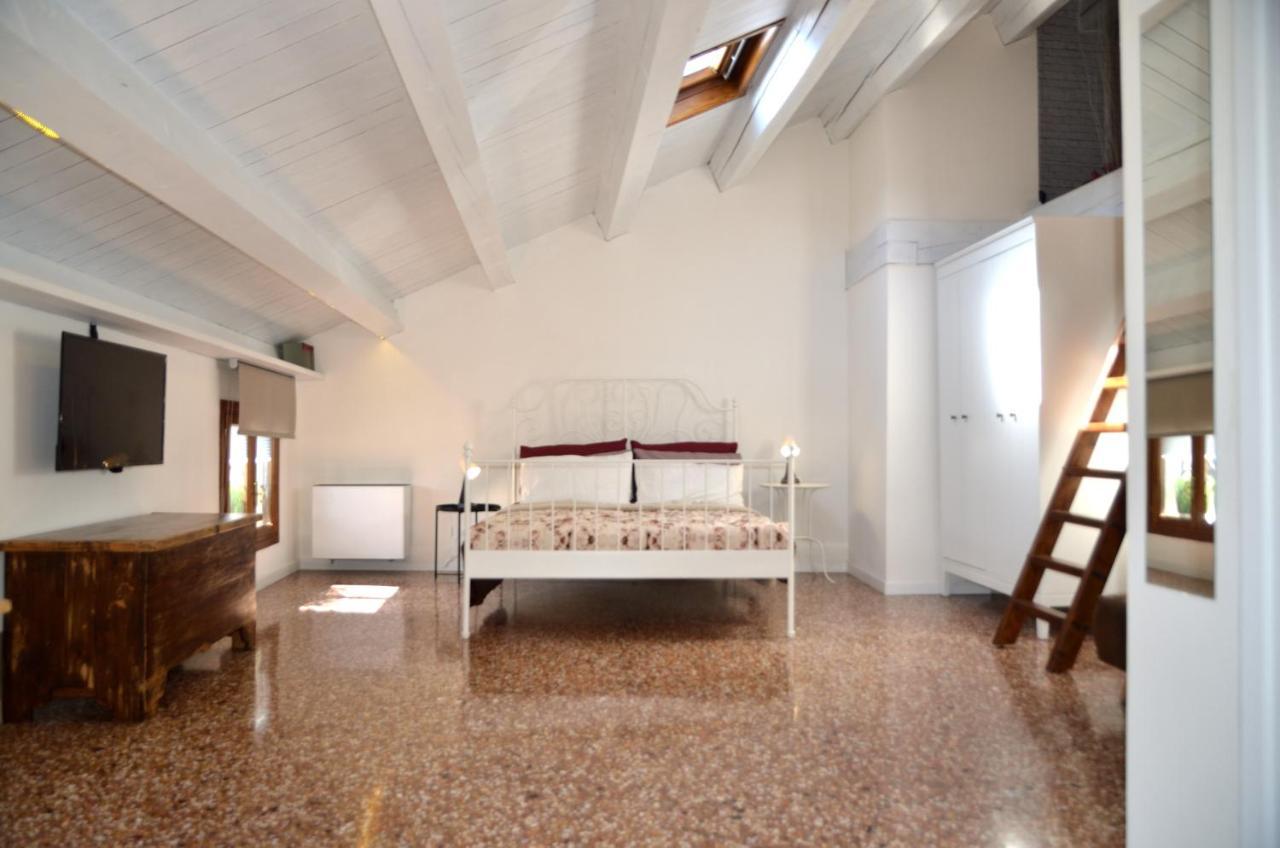 Olly Home Luxury Loft Noale Eksteriør bilde