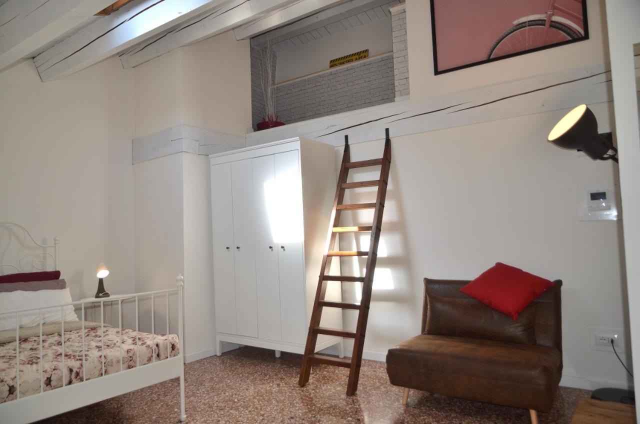 Olly Home Luxury Loft Noale Eksteriør bilde